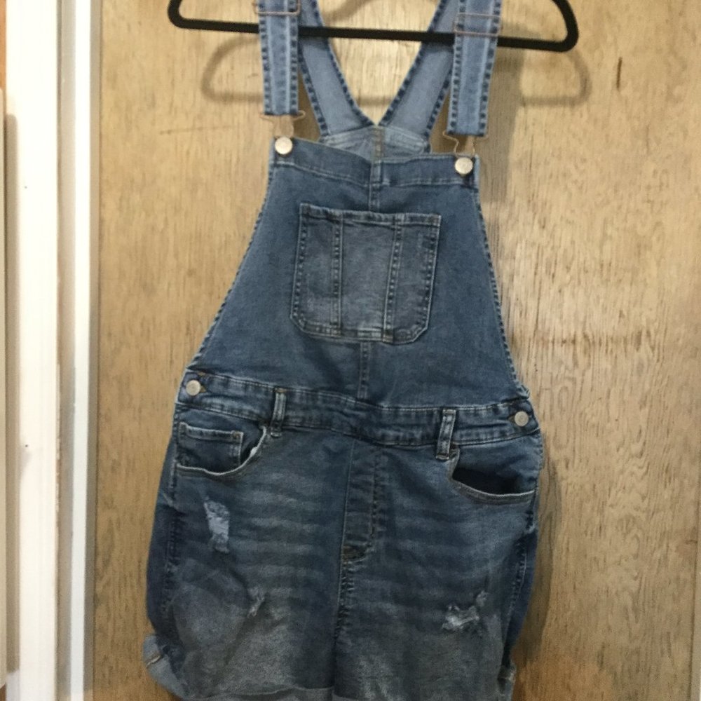 Grand Beach Club jean shortalls size medium destressed excellent condition